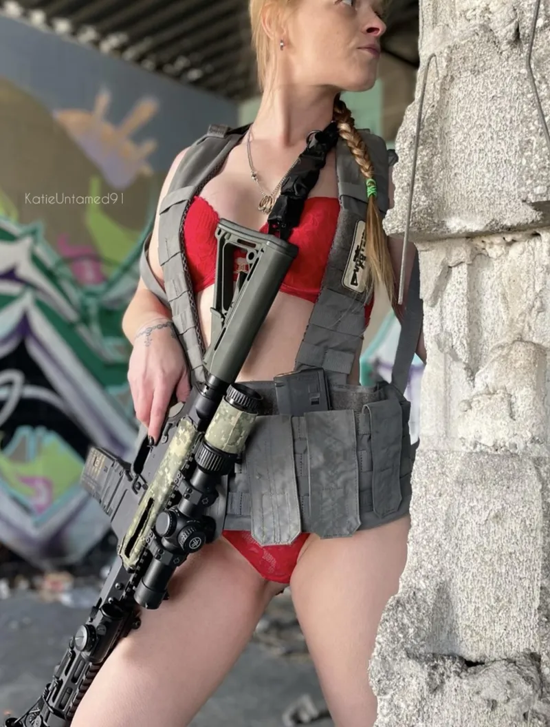 Thumbnail Coping with Bans: Living Through Pictures | KatieUntamed91 | girlswithguns