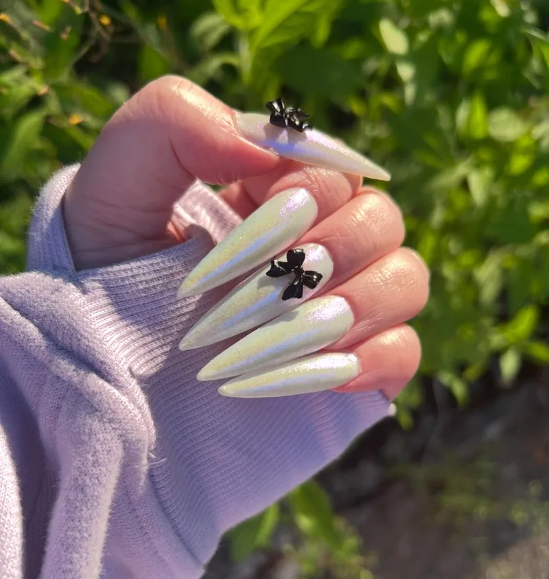 Thumbnail Embracing Royalty: A Nail Fetish Affair with Yourvanillatragedy