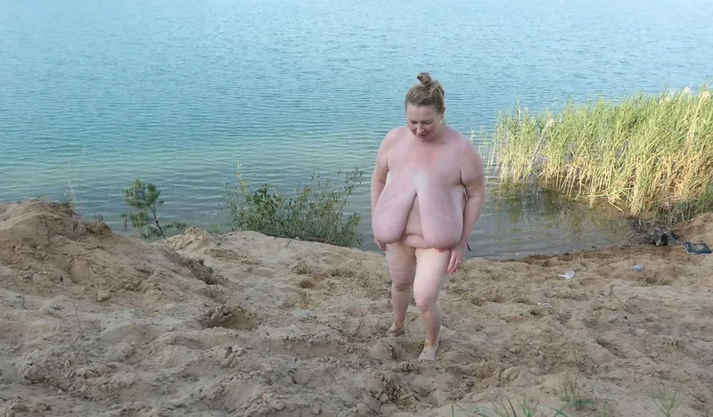Thumbnail Lakeside Moments: A BBWnudists Memoir