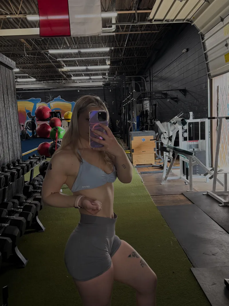 Thumbnail 5’3 140 22(yo) my goal is 150 by thewinterrayne