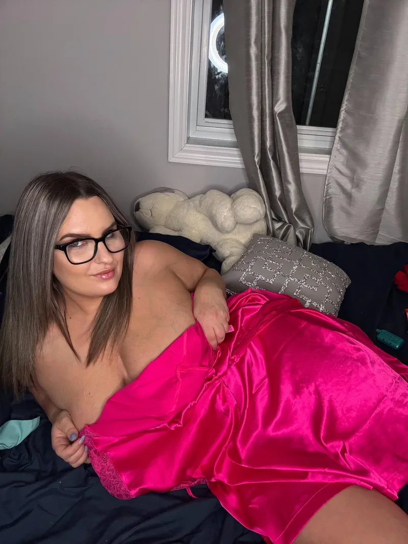 Thumbnail Discover Sensuality: @courtneyyy22xo | InstagramHotties Unveiled