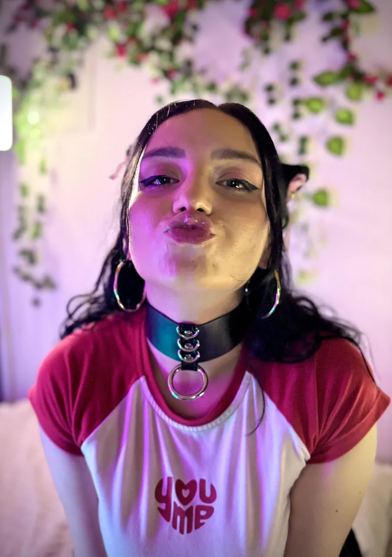 Thumbnail honeymoontea444's Bold Request: I Need Your Cum