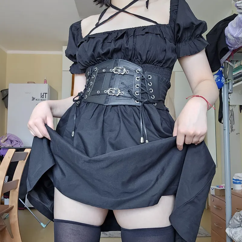 Thumbnail Aesthetic Debut of Cockeechi's Legs