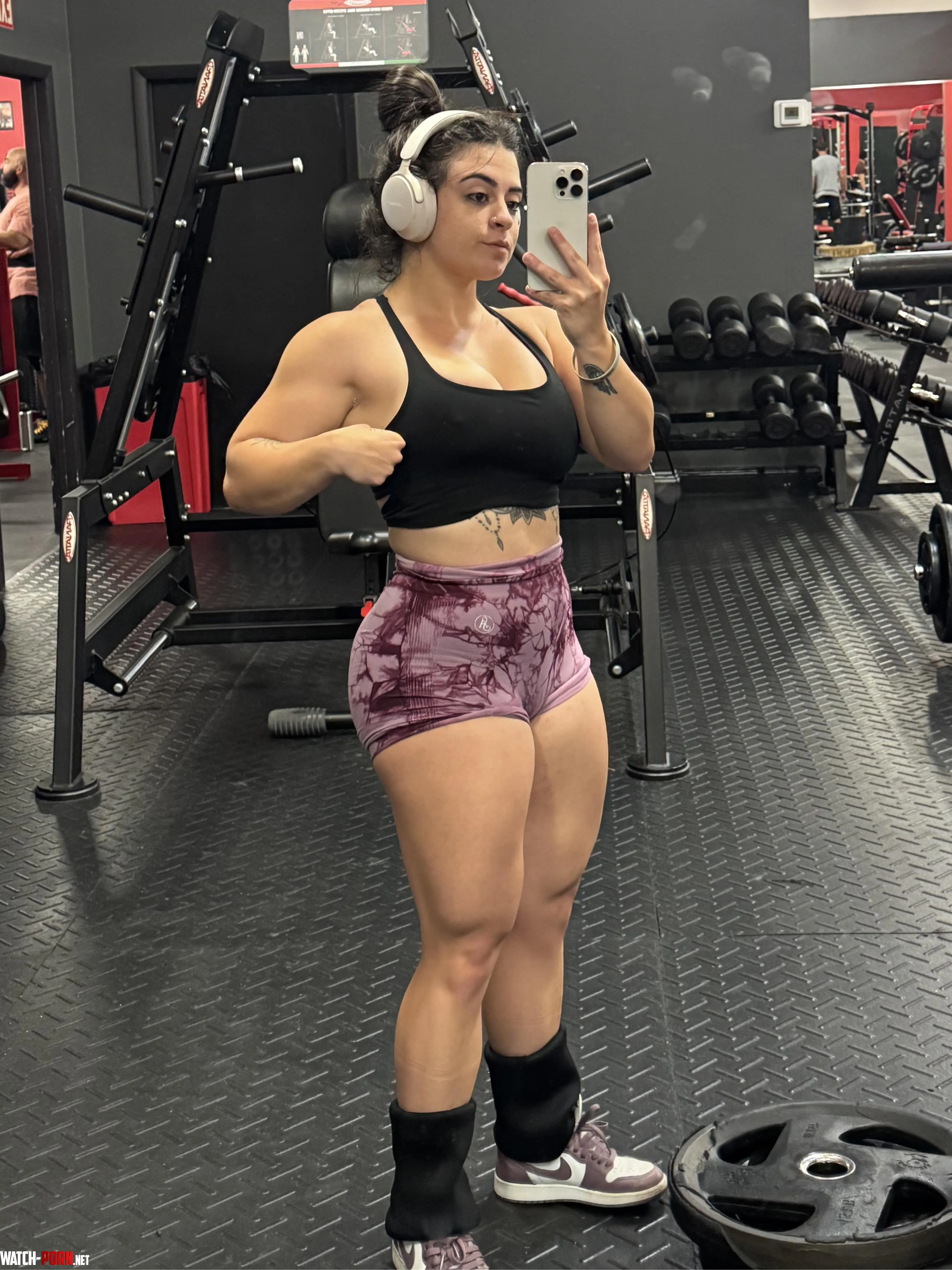 Legs growing! by shaniavalero_fit