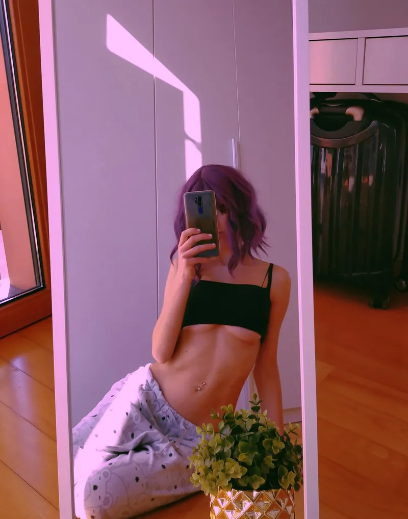 Thumbnail Natural Beauty: Exploring Alluring Underboob at 40 by evamisspetite