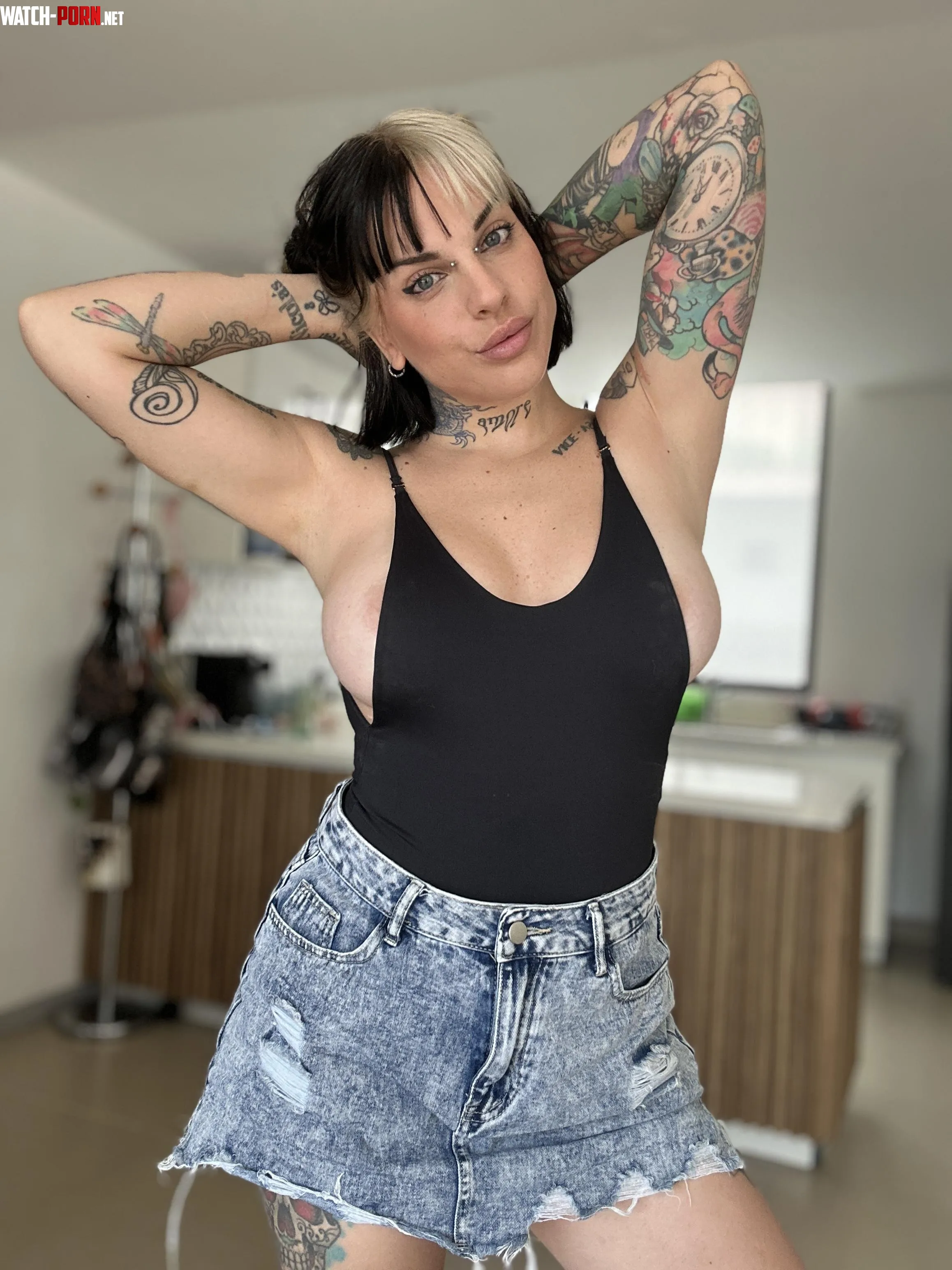 Cutting tomorrow, wondering what style I should do by ottaviia