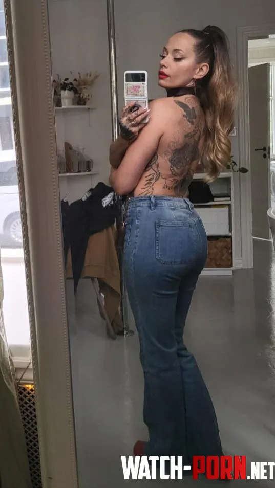 My tight fitting jeans by AvatheGoldest