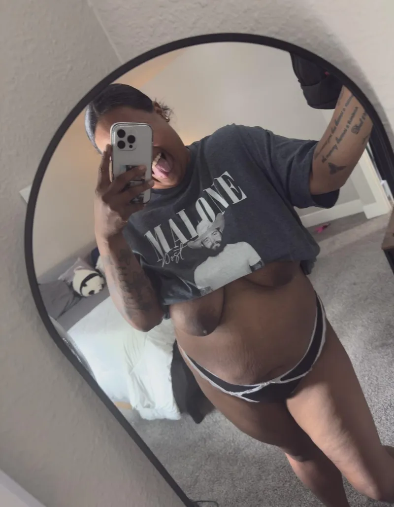 Thumbnail Good Evening Redditors from a BBW Beauty 💋 | PNW_Chef86