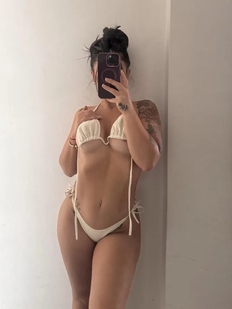 Thumbnail New Here - Good Morning from YourHornyDoll in BikiniBodies