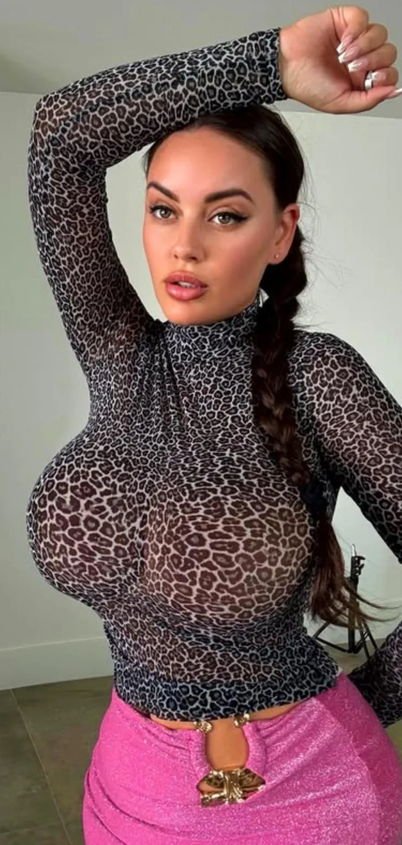 Thumbnail Unveiling the Secrets of Massive Tits by QuasarBaron in 2busty2hide