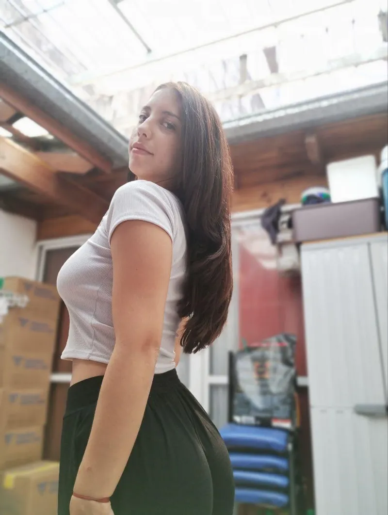 Thumbnail Discover 'Your New GF' by DimplesByLia in 2busty2hide Category