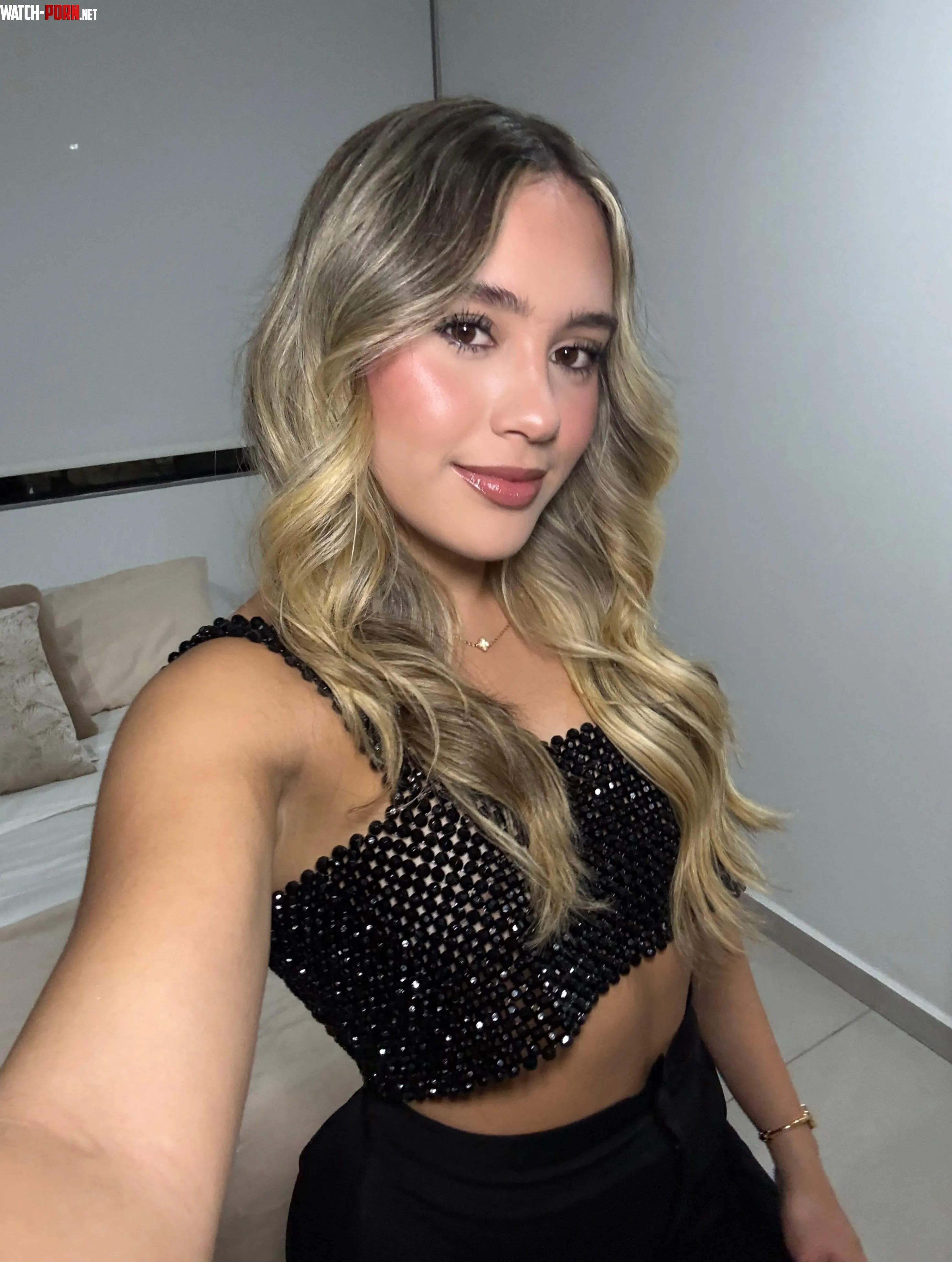 flexing my favorite croptop by SabrinaZest41