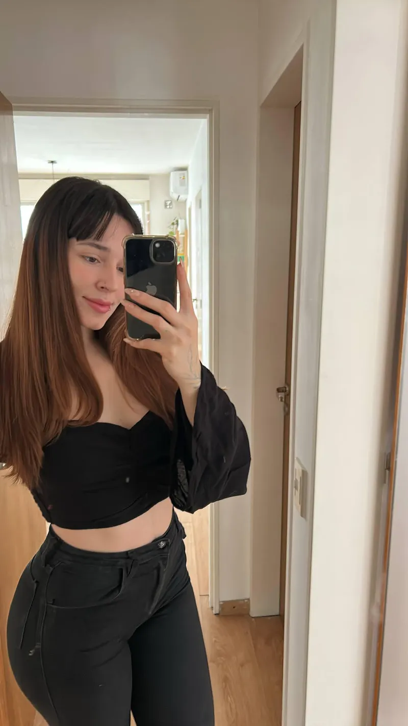 Thumbnail Getting Ready for a Cold Day - Chill Mirror Selfie by soolmedinaok_
