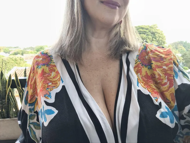 Thumbnail Nature's Mystery: Cleavage Charms Revealed by sarahmoom