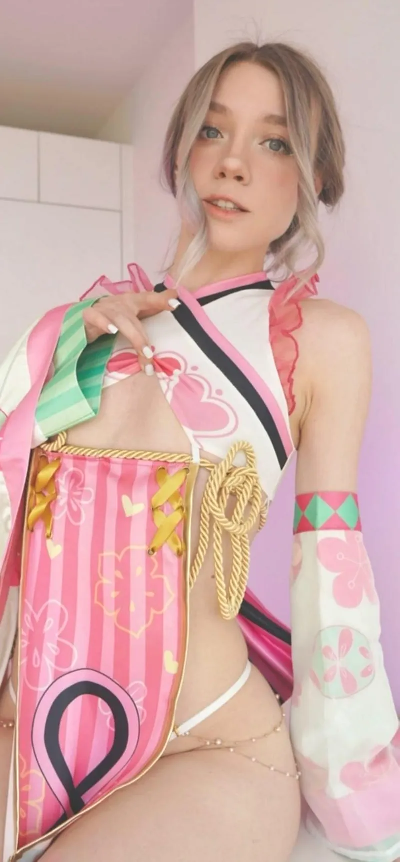 Thumbnail Cute Japanese Blondies - ShyVelvetRose's Exploration