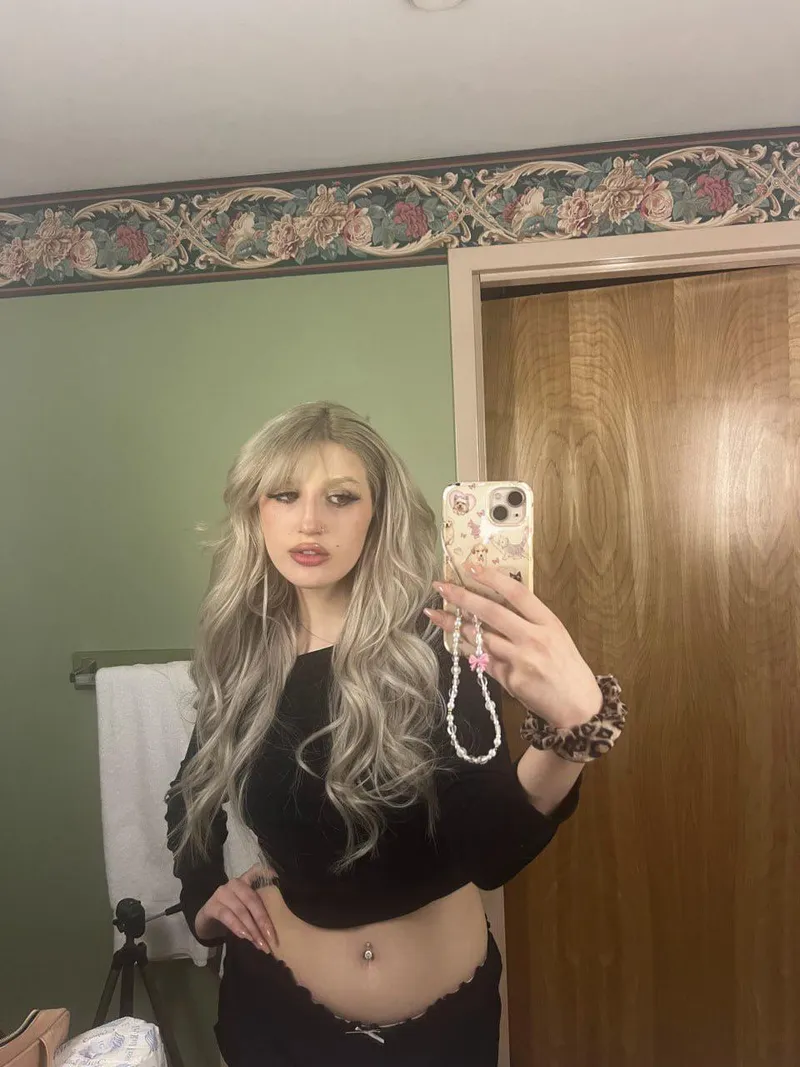 Thumbnail Mirror Affirmations: Embracing Cuteness and Confidence