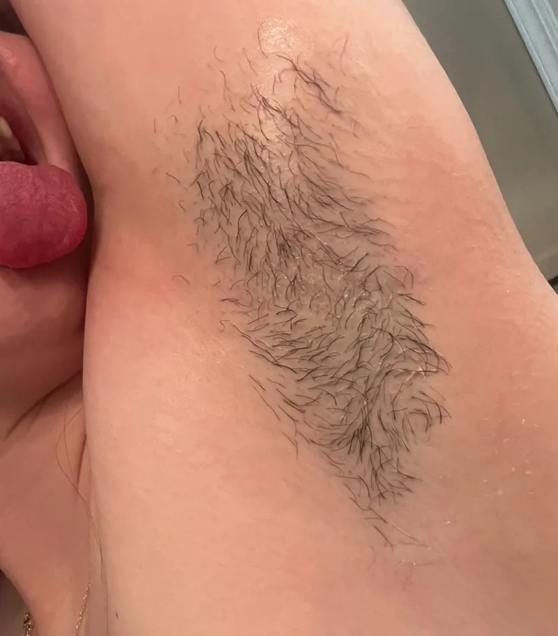 Thumbnail Craving Armpit Sensation: Fantasy of Licking Them Yourself with baby_sophia20