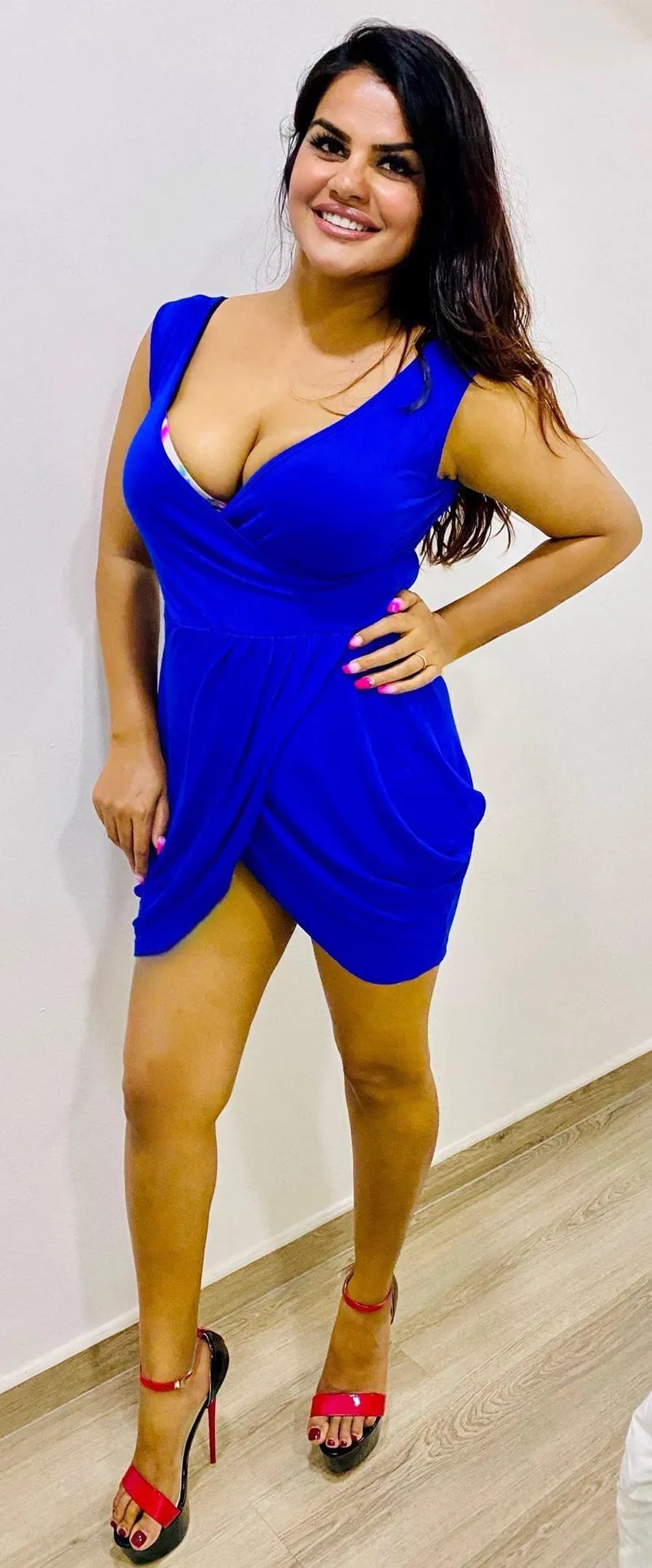 Thumbnail Sultry Elegance: Do I Get Picked Up with My Dress On? by Sexyhotbunny38 | IndiansGoneWild