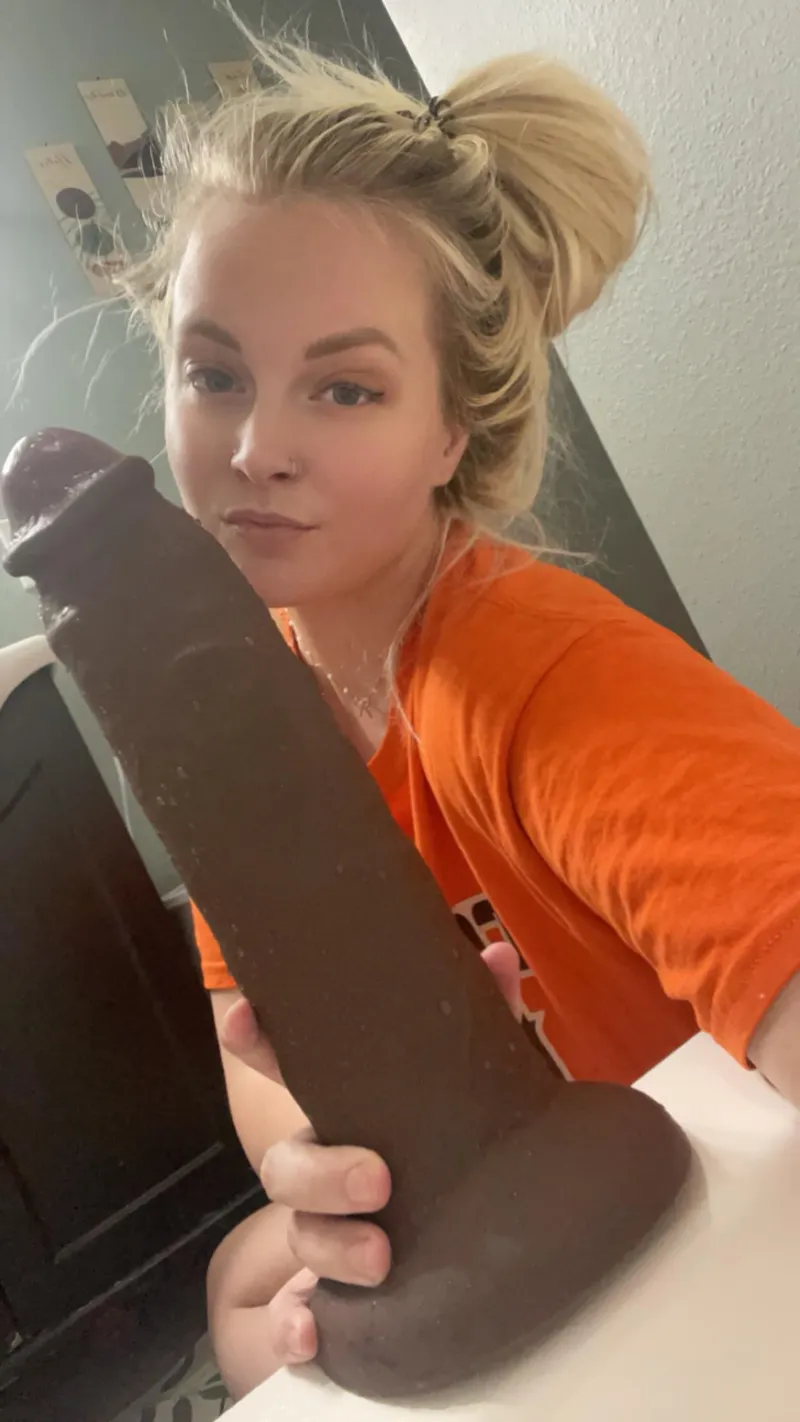 Thumbnail Challenging Limits: ShaeRylee Pushing Boundaries