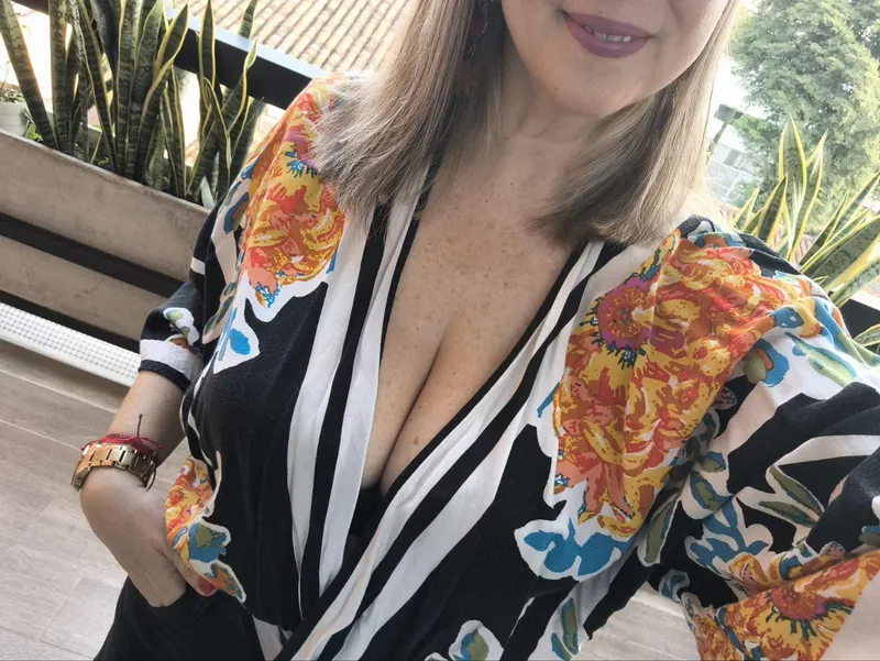 Thumbnail Attention Husbands: Busty Gilfs' Calling! Join serious_sara