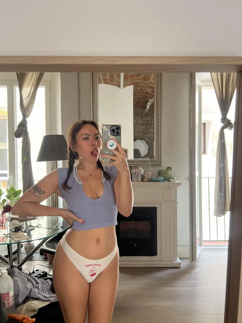 Thumbnail I love showing off my belly during summer by sloane_carter
