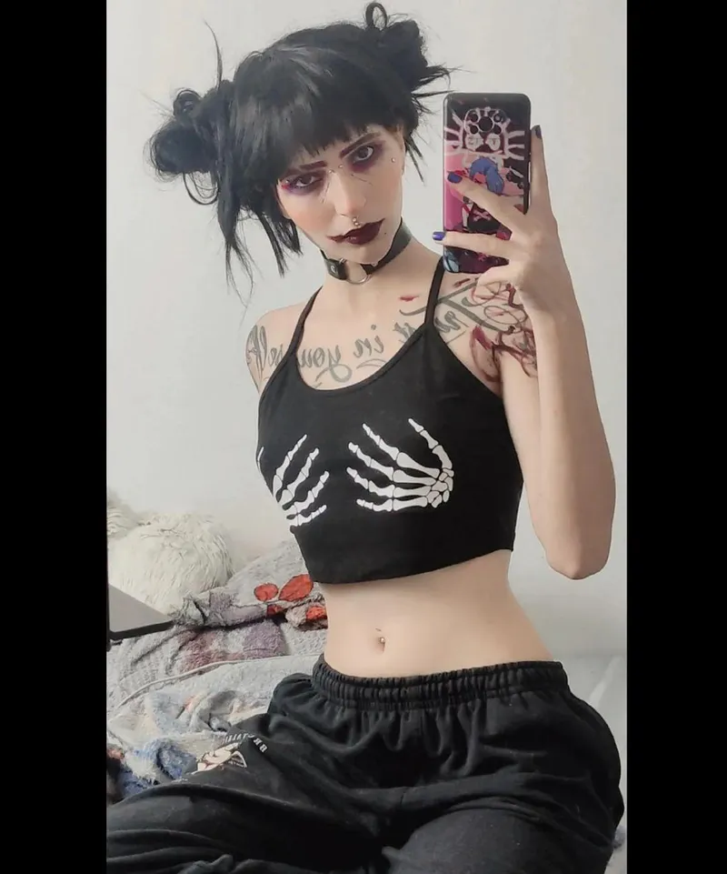 Thumbnail Love, Death and Robots Cosplay | Unique Character Interpretation