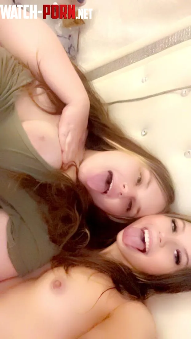 Let us drain ur ballssss !! Tlg- livg0514 sc- livg20244💗💗 by Pretty_daisy514