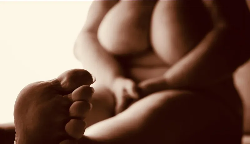 Thumbnail Tits or Toes: A Playful Question from Best_Jello_296