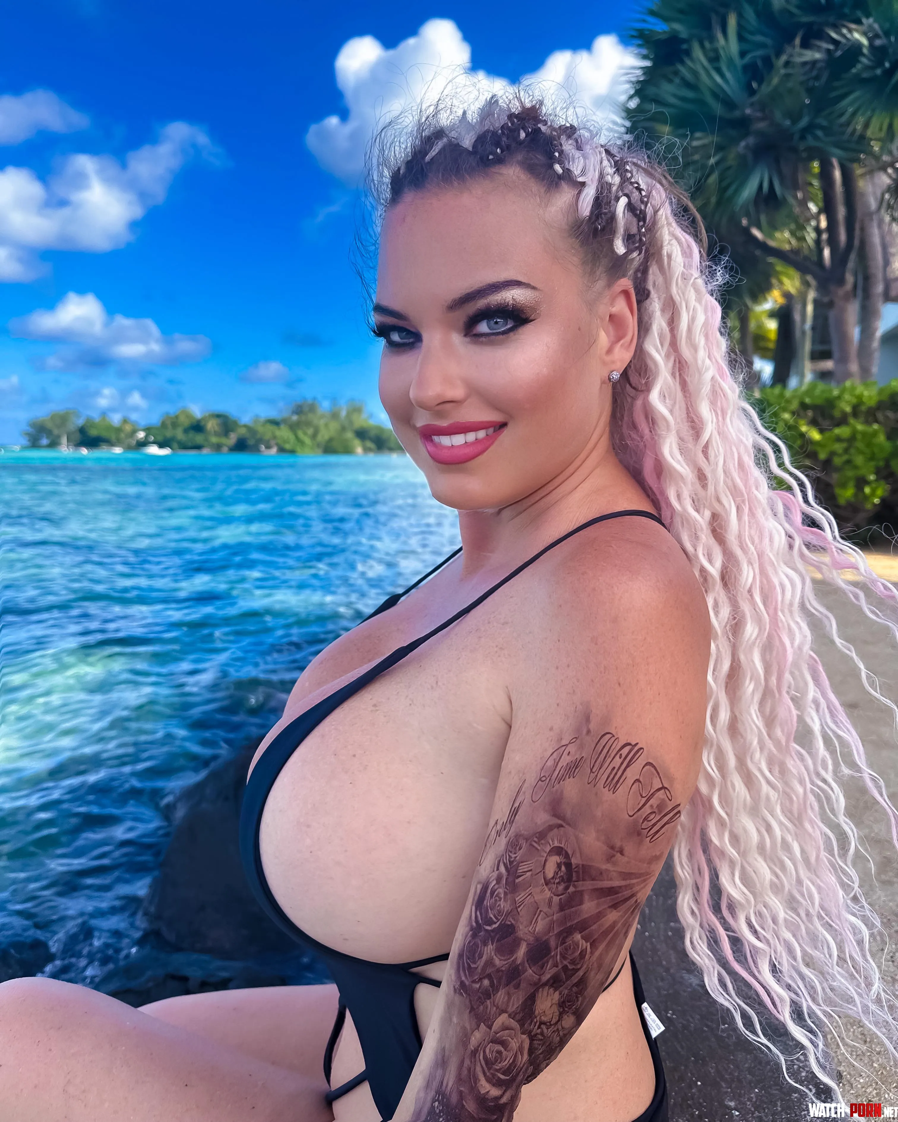 Time for some vacation. What are your plans? by SquirtAndHugeDildo