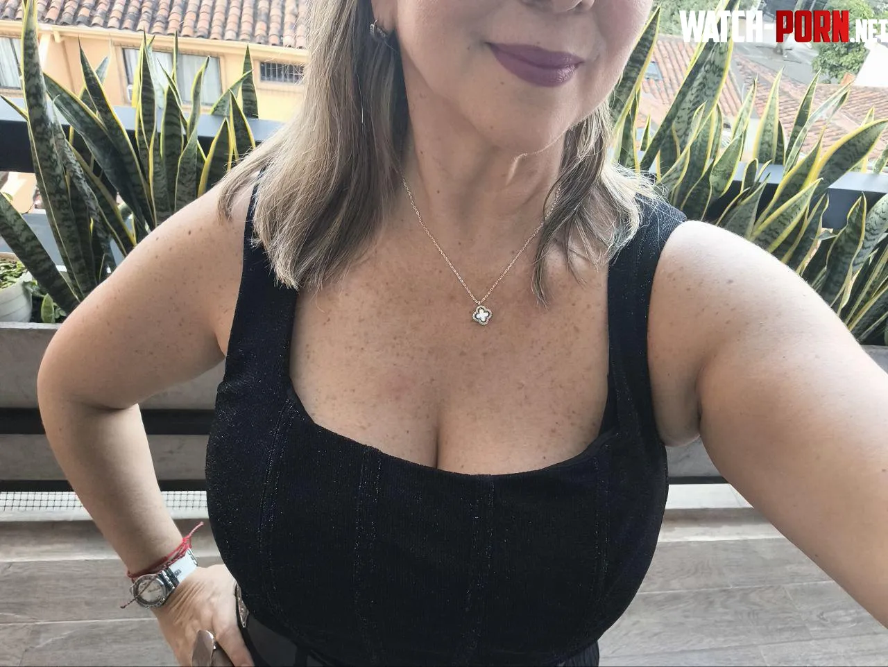 Granny of 4, you still wanna fuck? by serious_sara