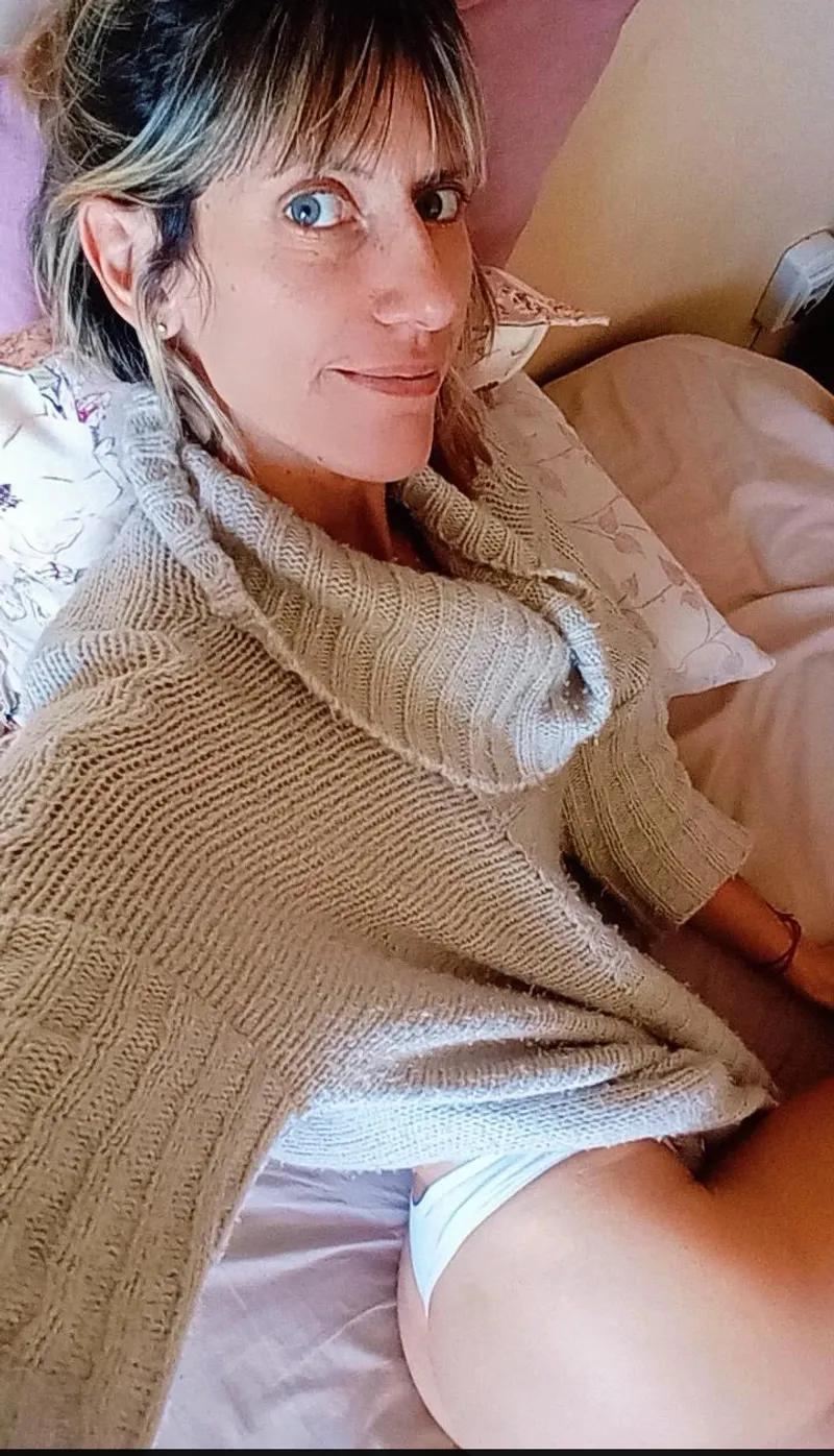 Thumbnail yesifcu's Charm: Sunday Morning Beauty Revealed in Adorable_Girls