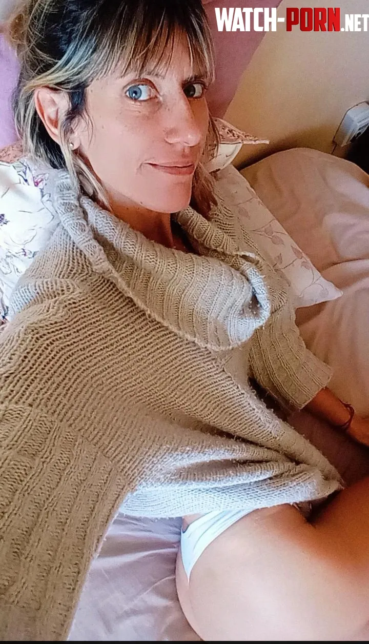 Nothing more beautiful than Sunday in bed by yesifcu