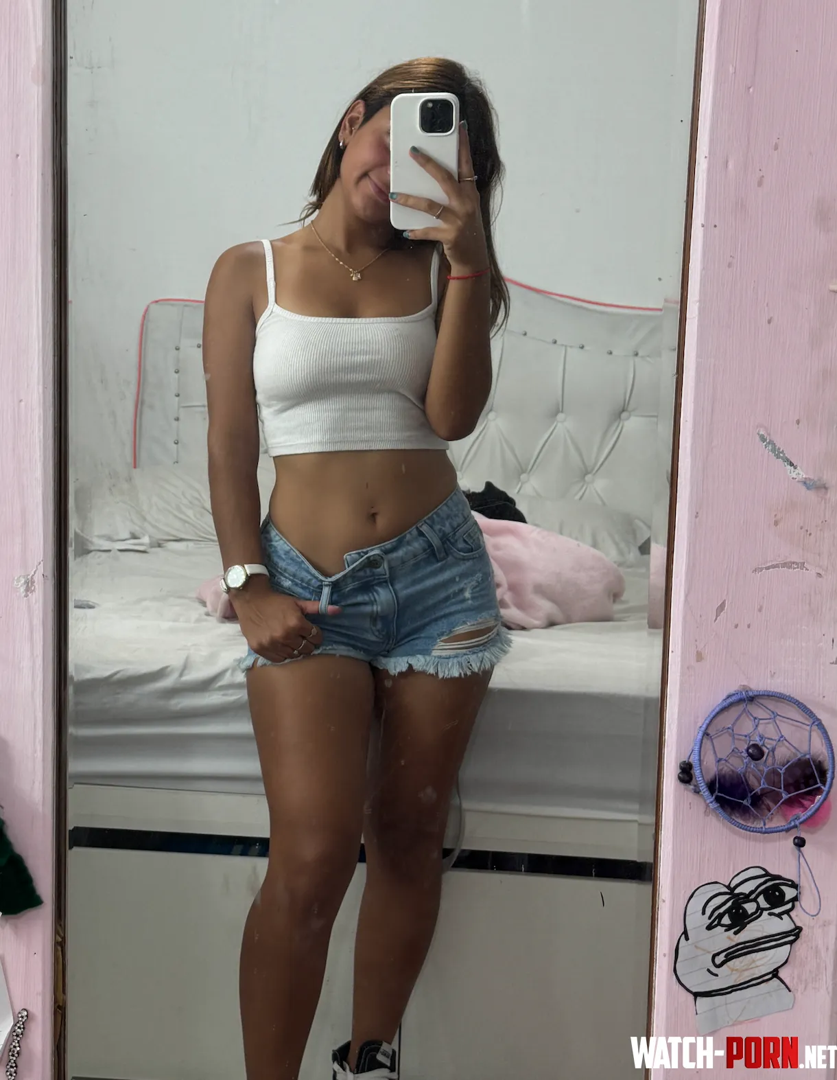A basic selfie this time featuring my almost clean mirror. by malekhoussam