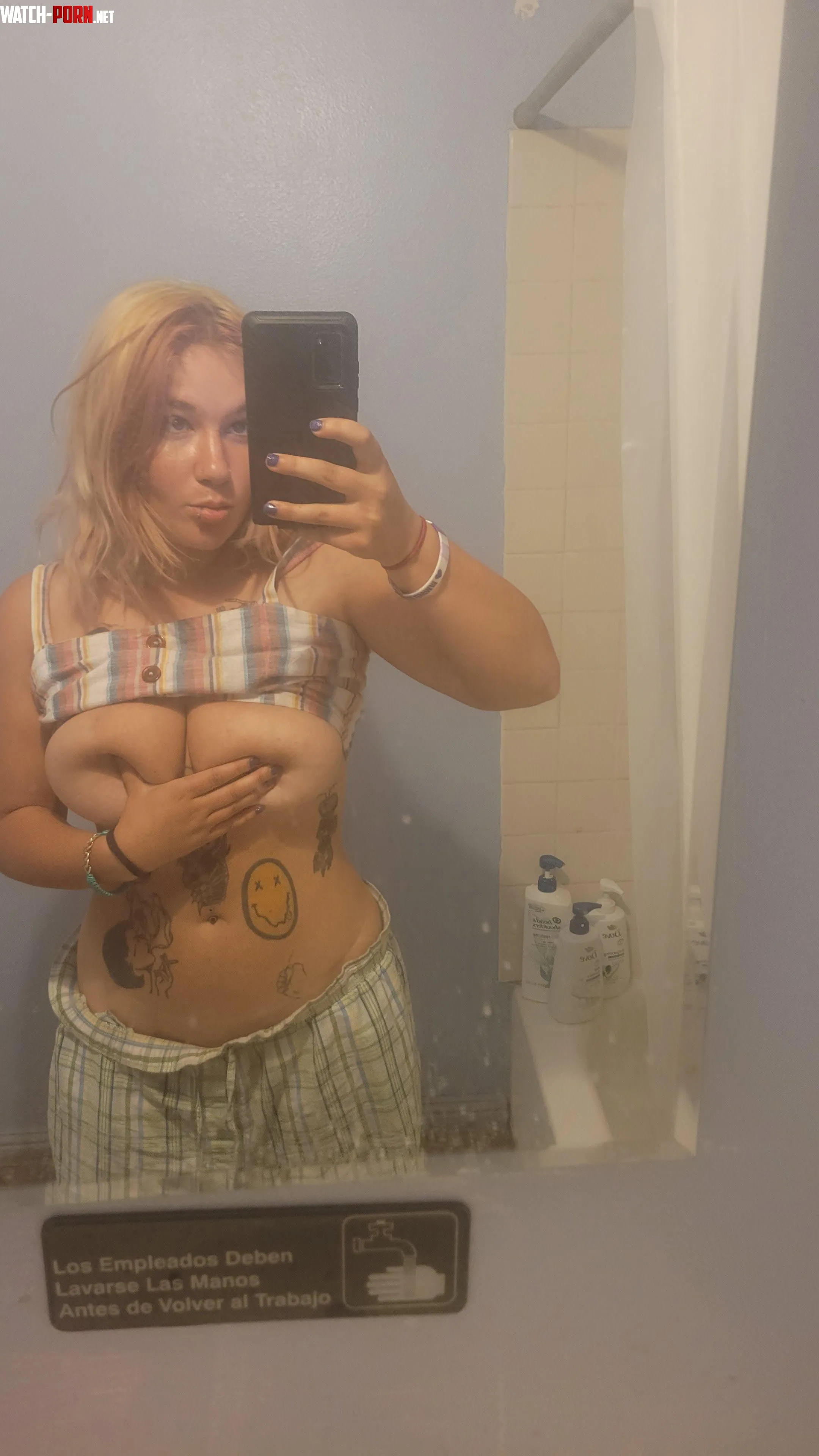 Rate pls my handbra by sinning_angel6