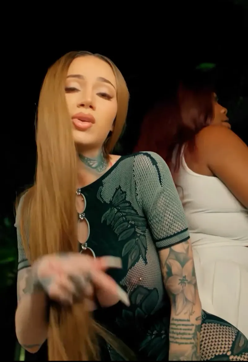 Thumbnail Bhad Bhabie YAMS Unveiled: A HipHopGoneWild Journey | HipHopGoneWild