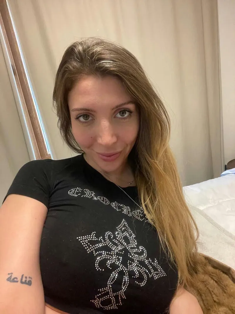 Thumbnail Feeling Liberated: The Comfort of Going Braless