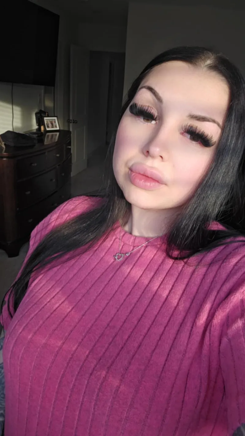 Thumbnail urmansfave Follows Back @yoursinfulsecret_6 on InstagramHotties