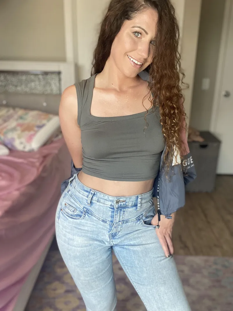 Thumbnail Crop Tops Galore: Elevate Your Style with SaintSusanna
