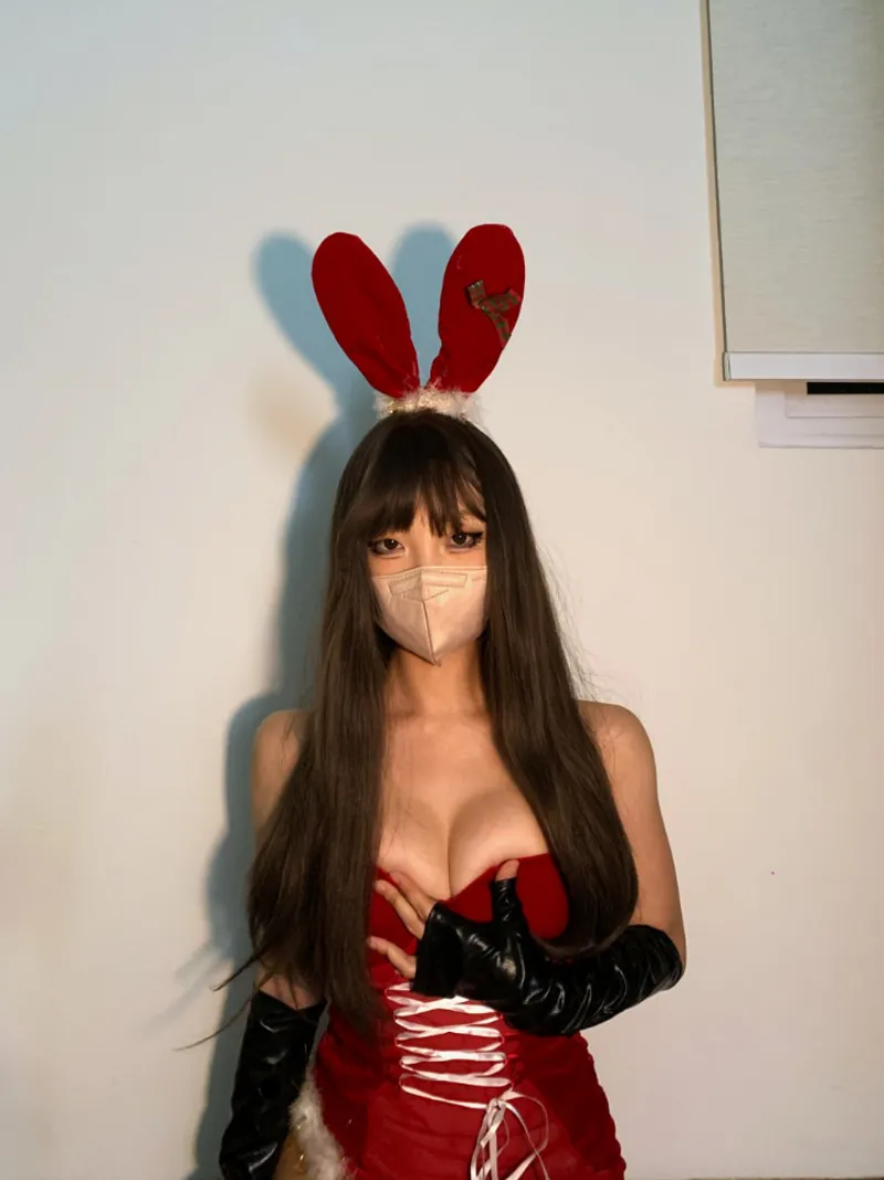 Thumbnail I heard you can fuck asian girls at least 3 times a day by krnblumebb