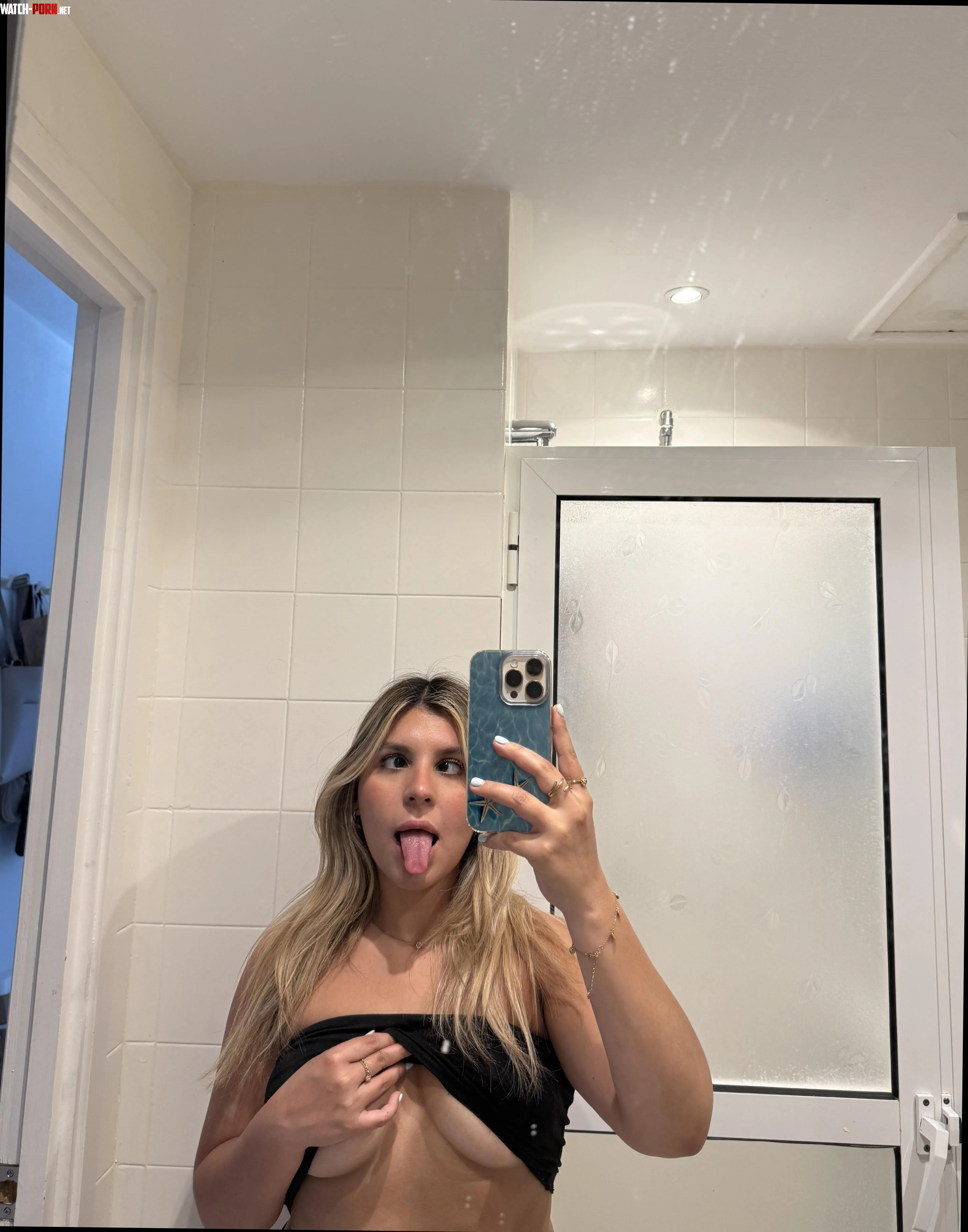 just wanna show you how I do my ahegao by Elegant90Muse