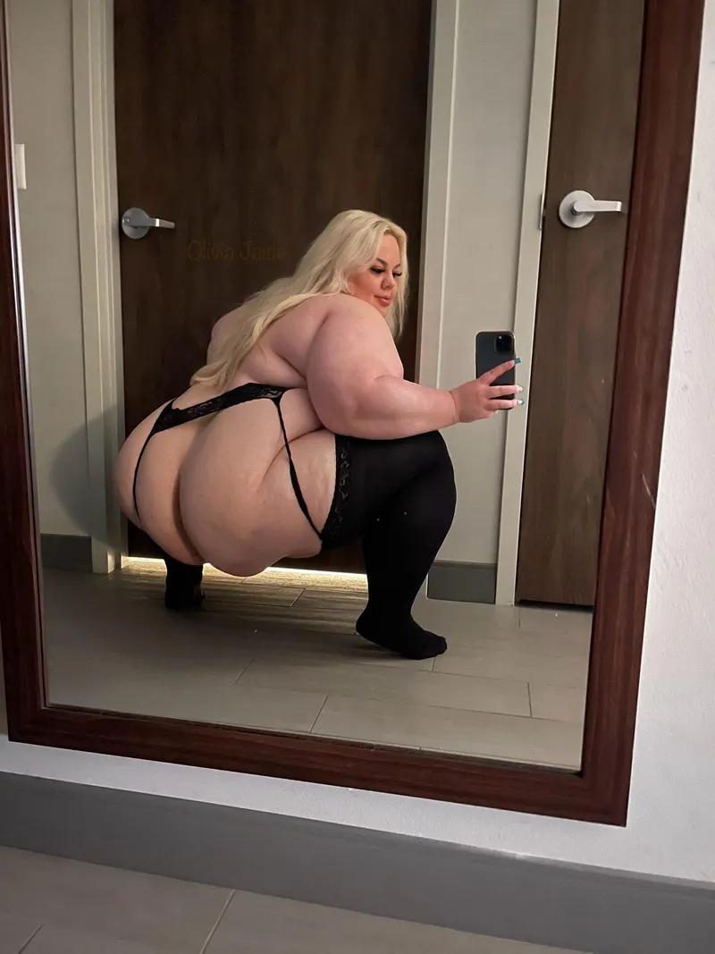 Thumbnail Unveiling Secrets: Sensual Moves for ssbbw - TheOliviaJaide | ssbbw