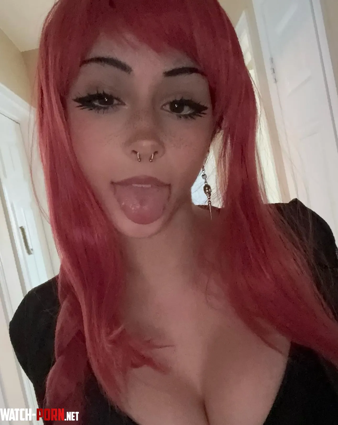 Hair to pull, tongue to tease, and tits to worship. pick your poison... by sugarnskies