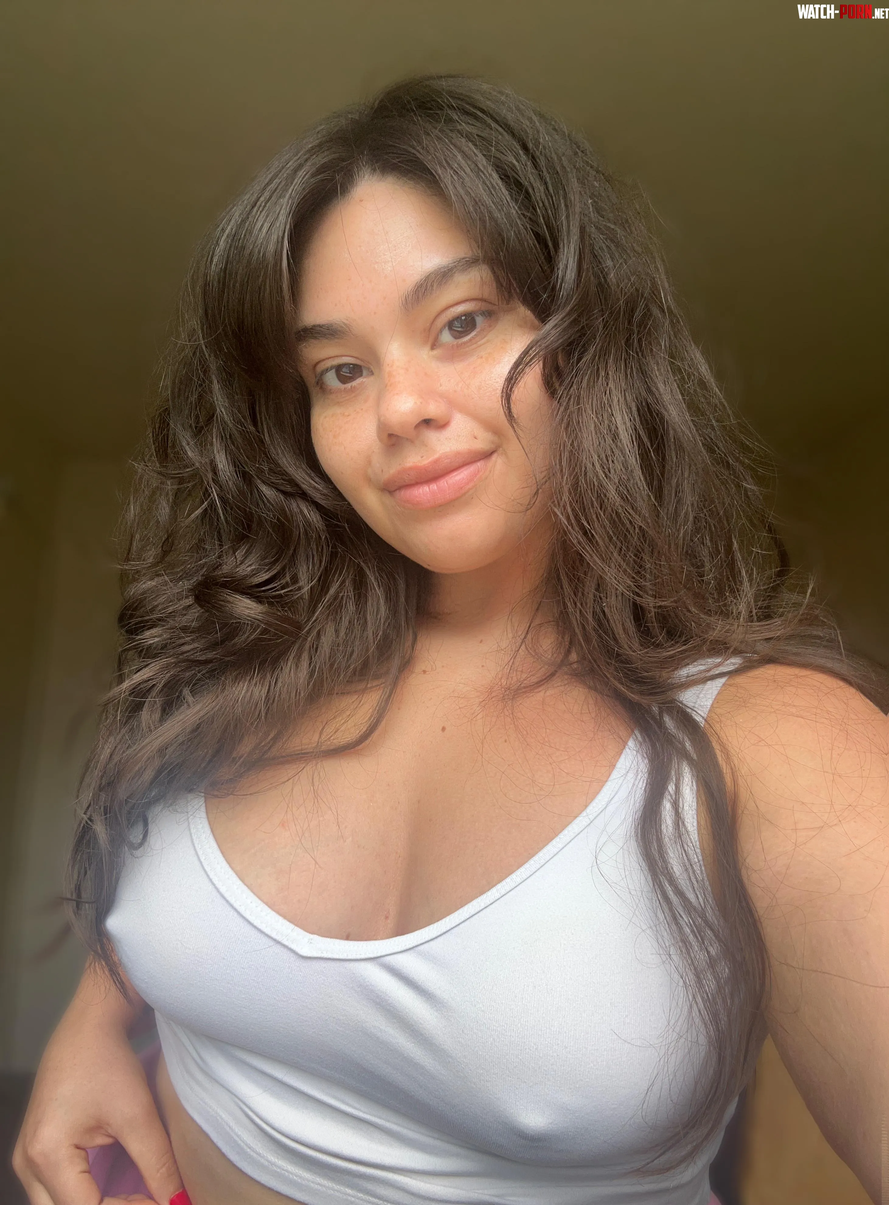 Happy lazy Sunday! No bras or makeup allowed by mollyzedolly