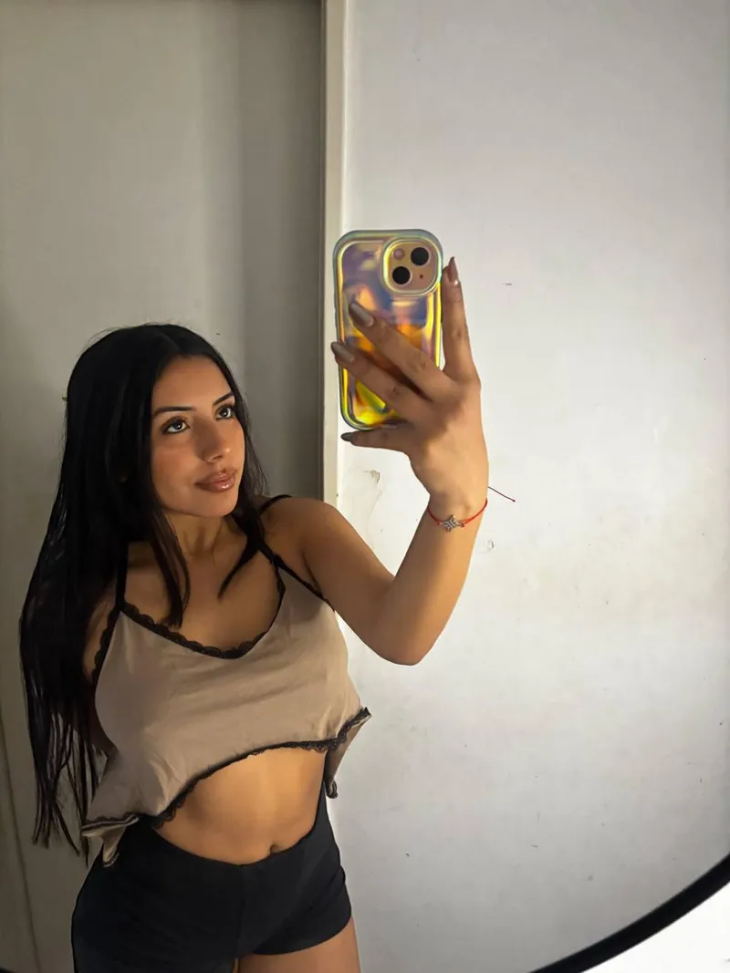 Thumbnail Morning Selfie Reflections: CuteEveQueen's Pokies