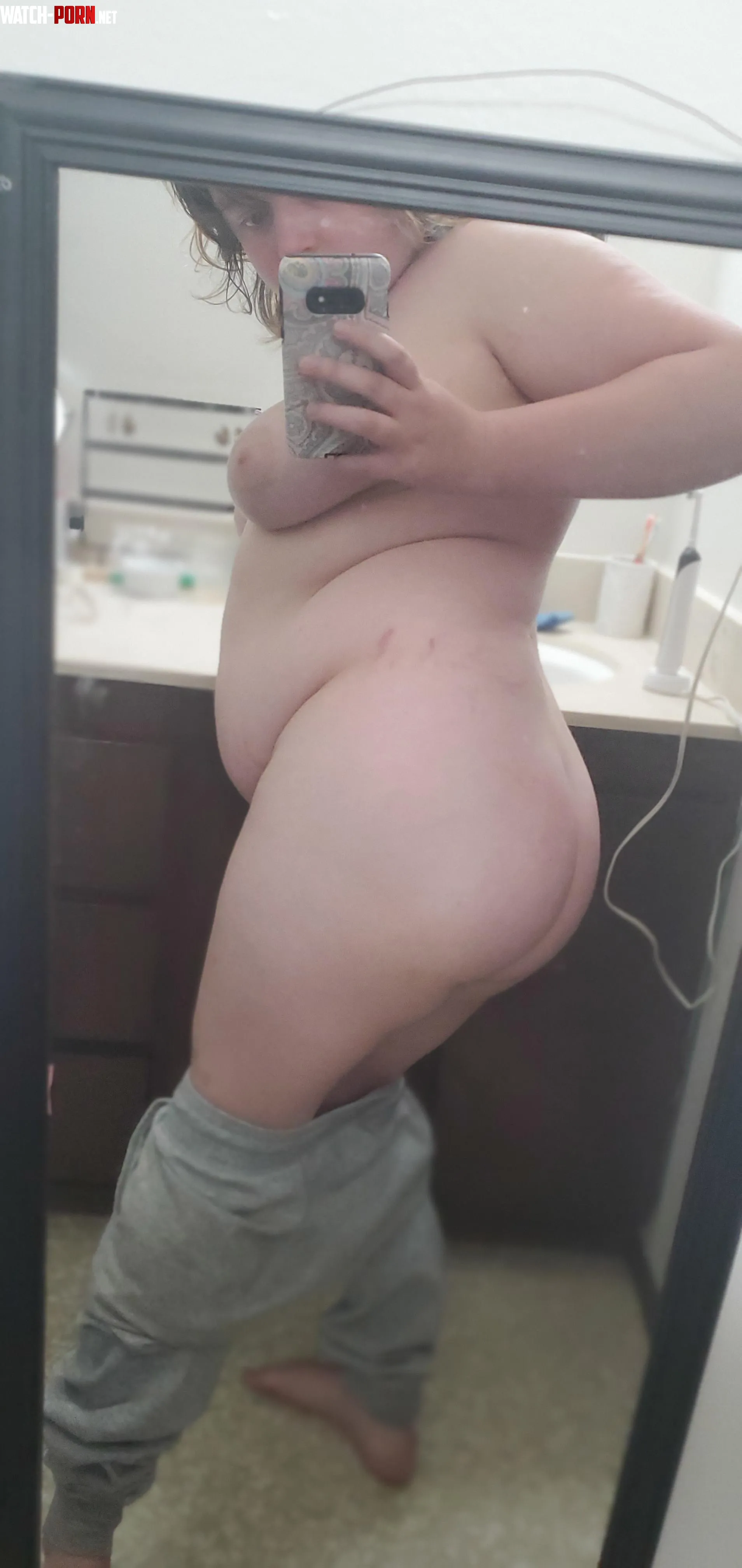 for those of you who like 🍑 pics 🤭 by Successful-Link5138