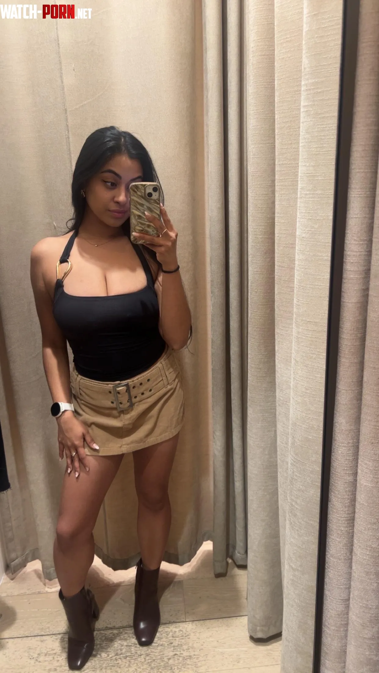 I do love a mini skirt 😇 by smeshnanda