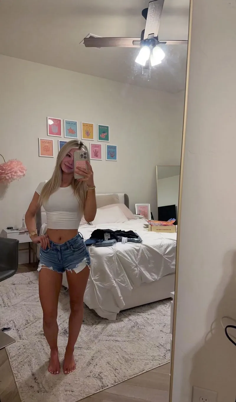Thumbnail Small cute and fuckable 💖💋 by Honest_Car_121