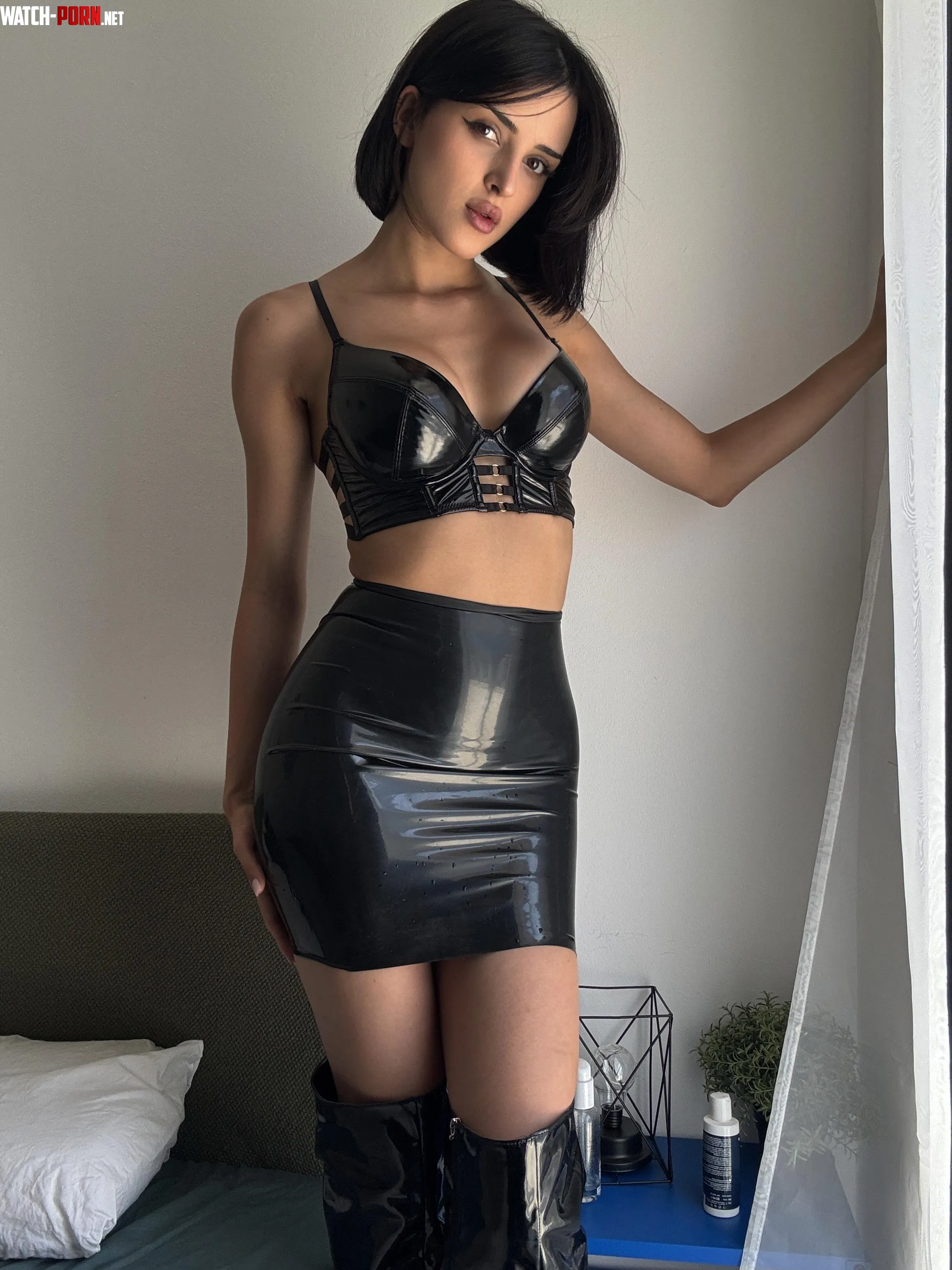 Dressed in black, glowing with confidence by Loryhott