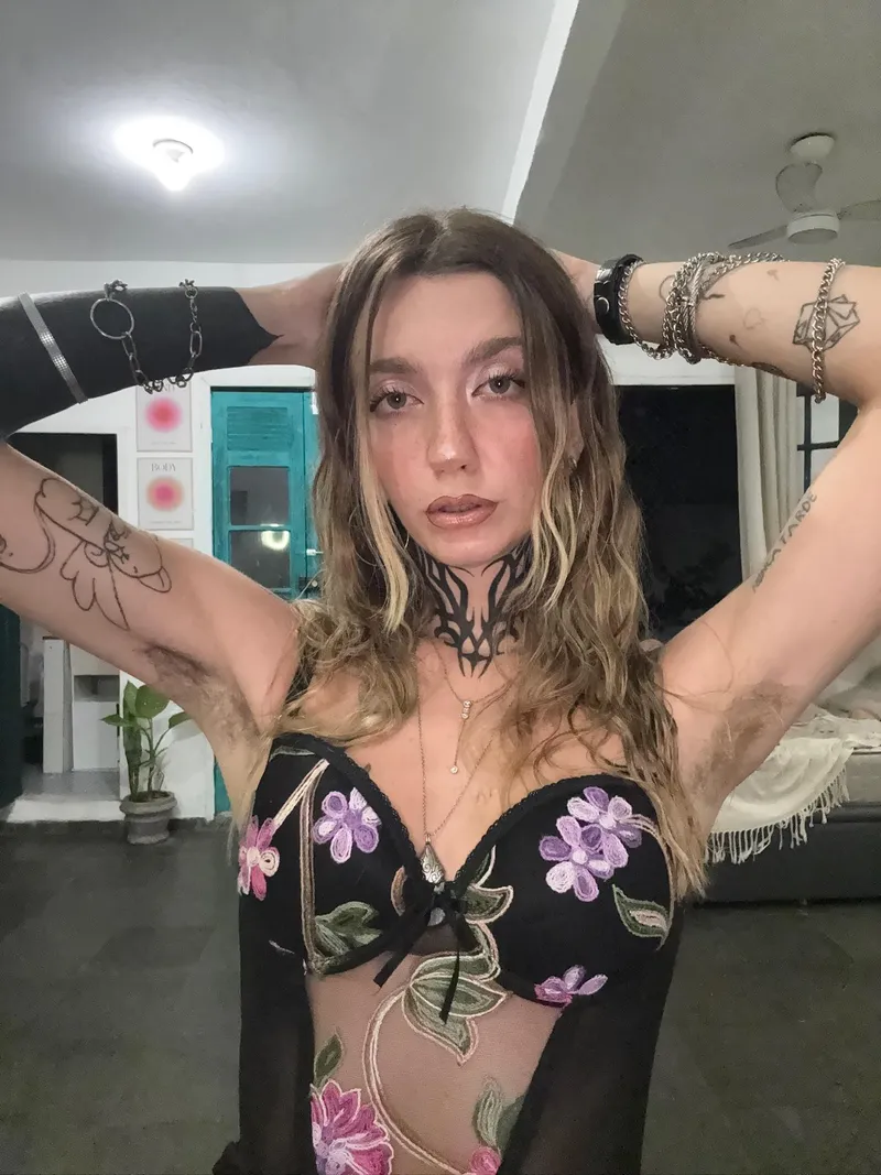 Thumbnail Challenging Beauty Norms: Embracing Hairy Armpits | indieonline