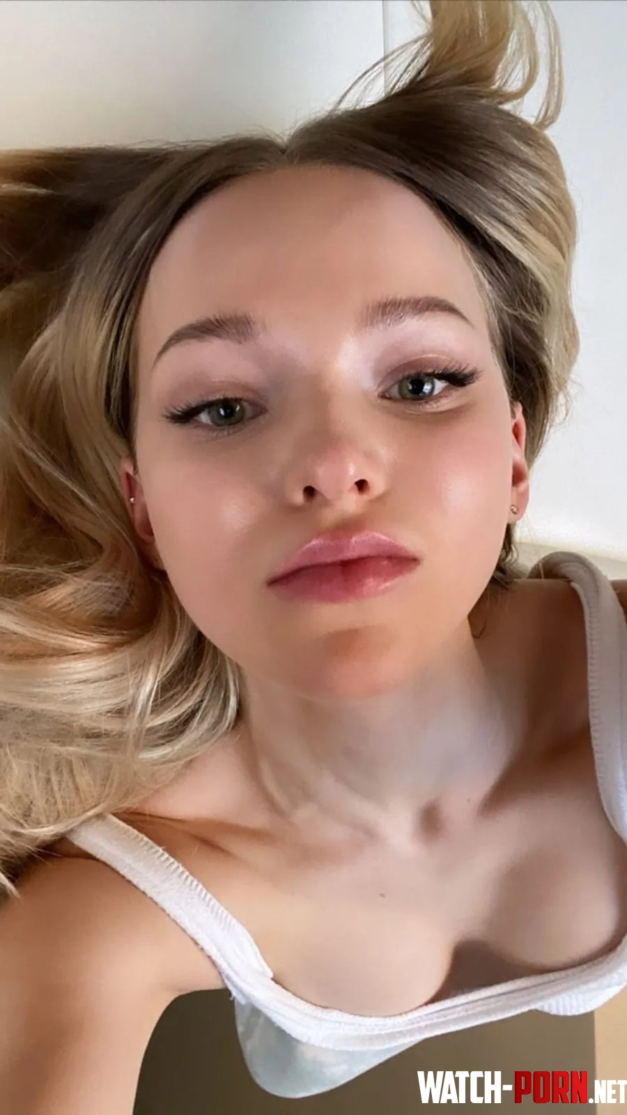 Dove Cameron by __-Aphrodite-__